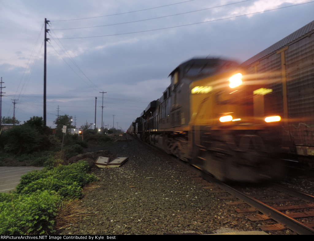 CSX 821 on I168